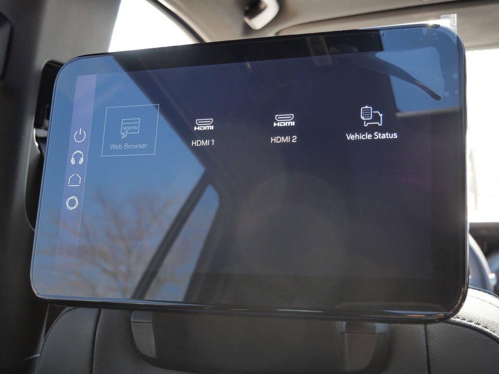 New 2026 GMC Yukon Elevation image 44