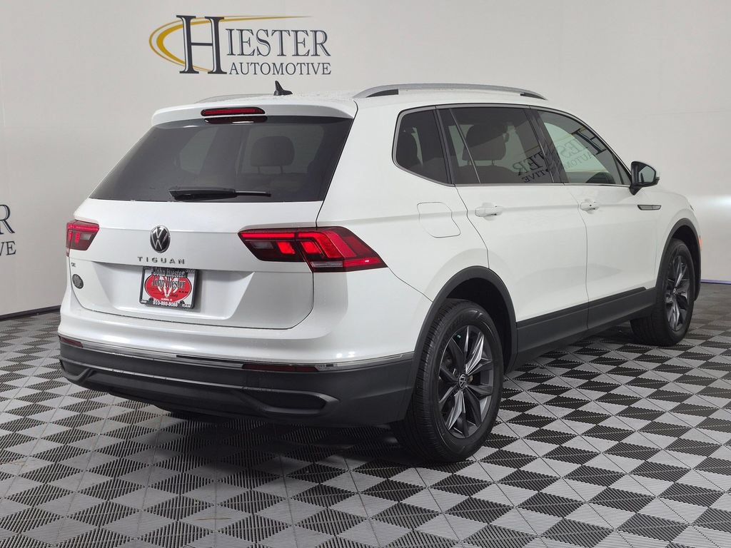 Used 2023 Volkswagen Tiguan SE FWD image 7