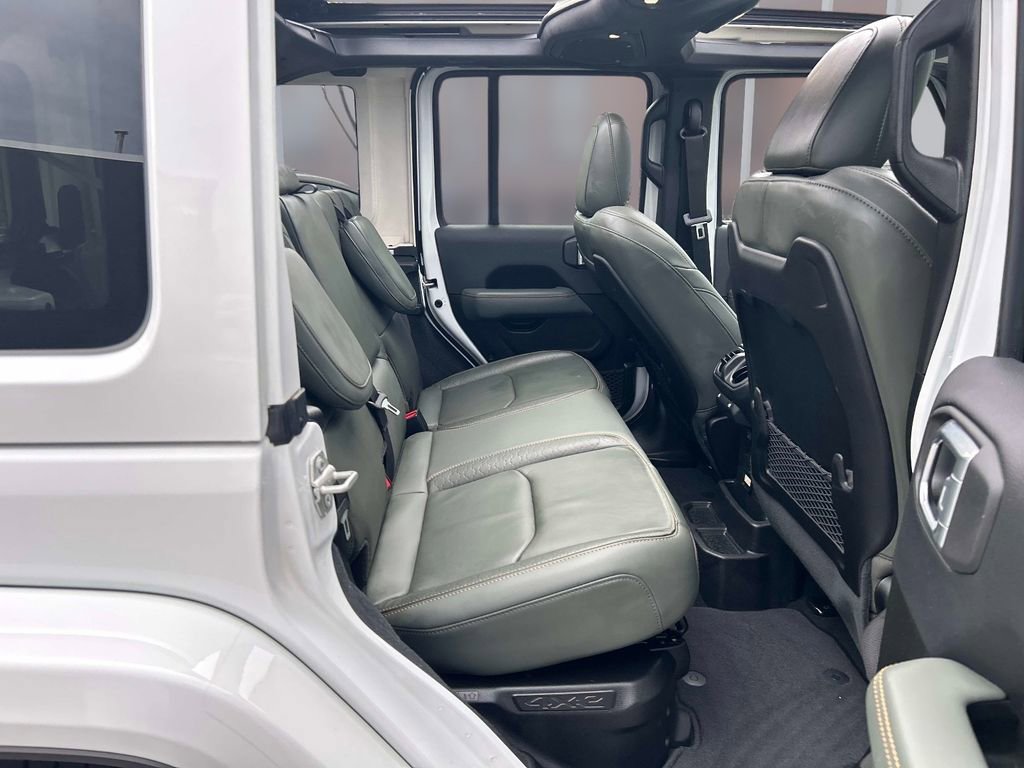 Used 2024 Jeep Wrangler High Altitude AWD/4WD image 18