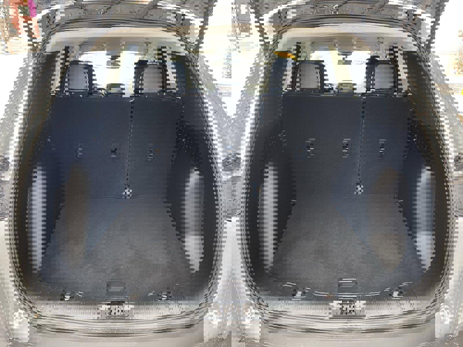 Used 2022 Ford Escape SEL image 17