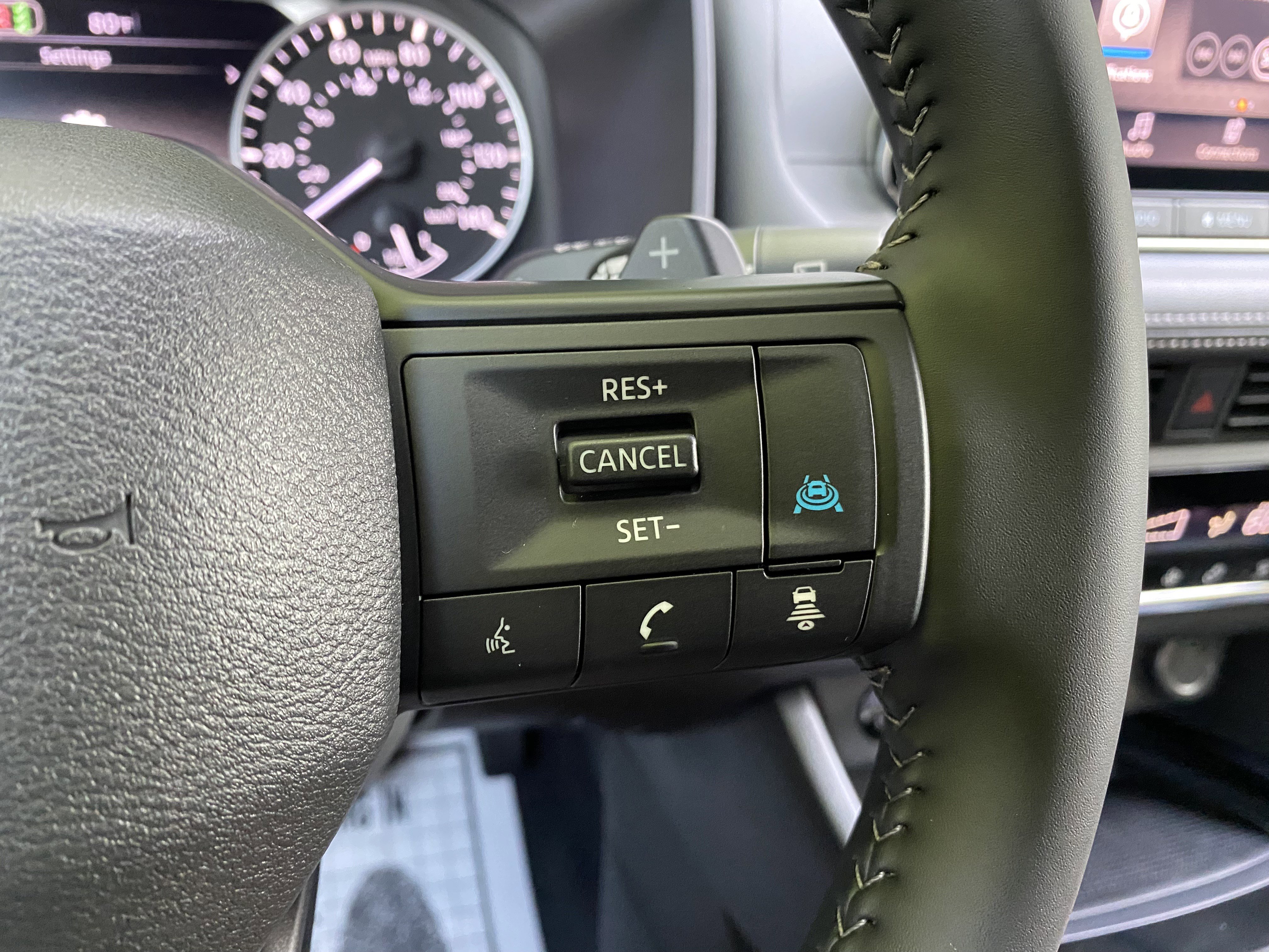 Used 2026 Nissan Rogue Dark Armor FWD image 20