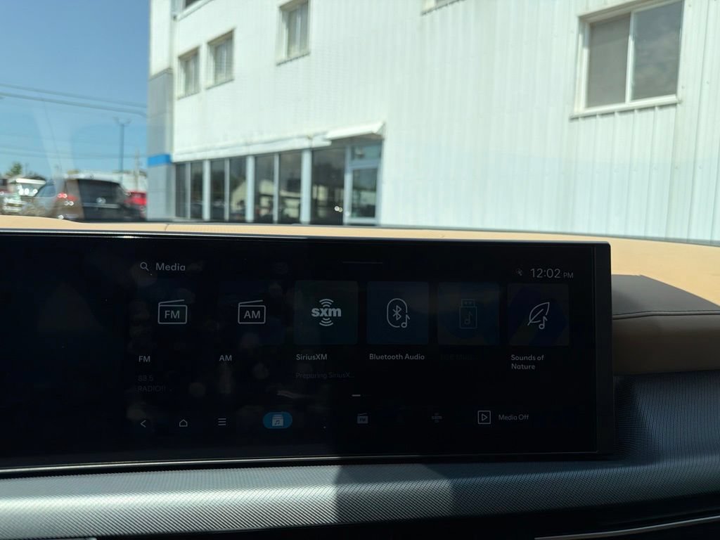 New 2026 Hyundai Sonata Limited FWD image 24