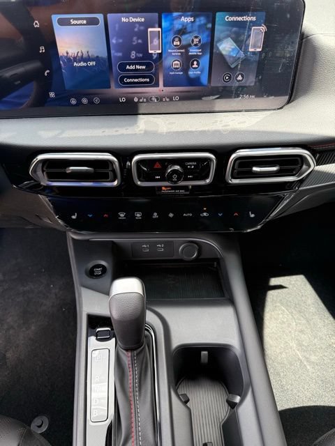 New 2026 Nissan Sentra SR w/ SR Premium Package FWD image 17