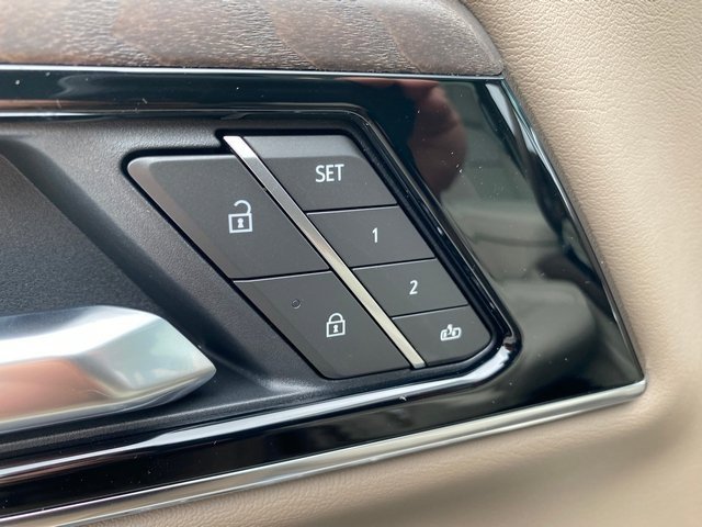 New 2026 GMC Yukon Denali w/ Advanced Technology Package image 16
