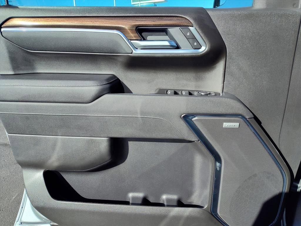 New 2026 Chevrolet Silverado 1500 LT Trail Boss w/ Convenience Package II image 10