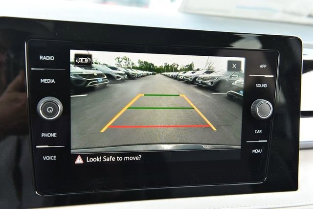 New 2026 Volkswagen Taos SE AWD/4WD image 12
