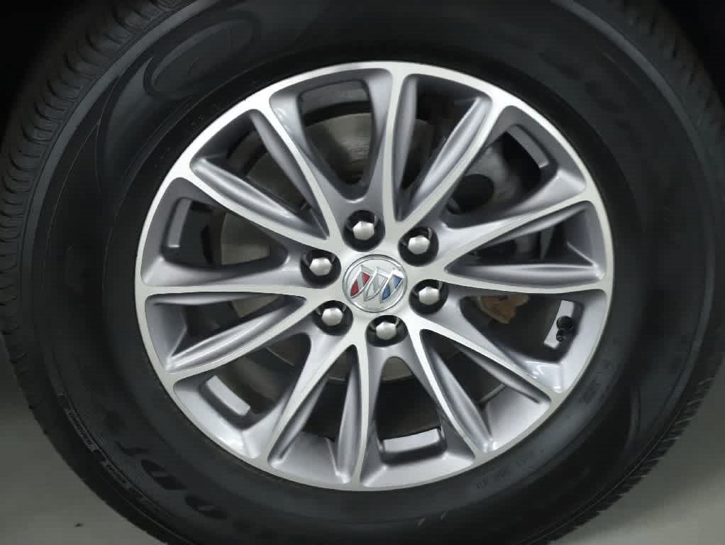 Used 2024 Buick Enclave Essence FWD image 10