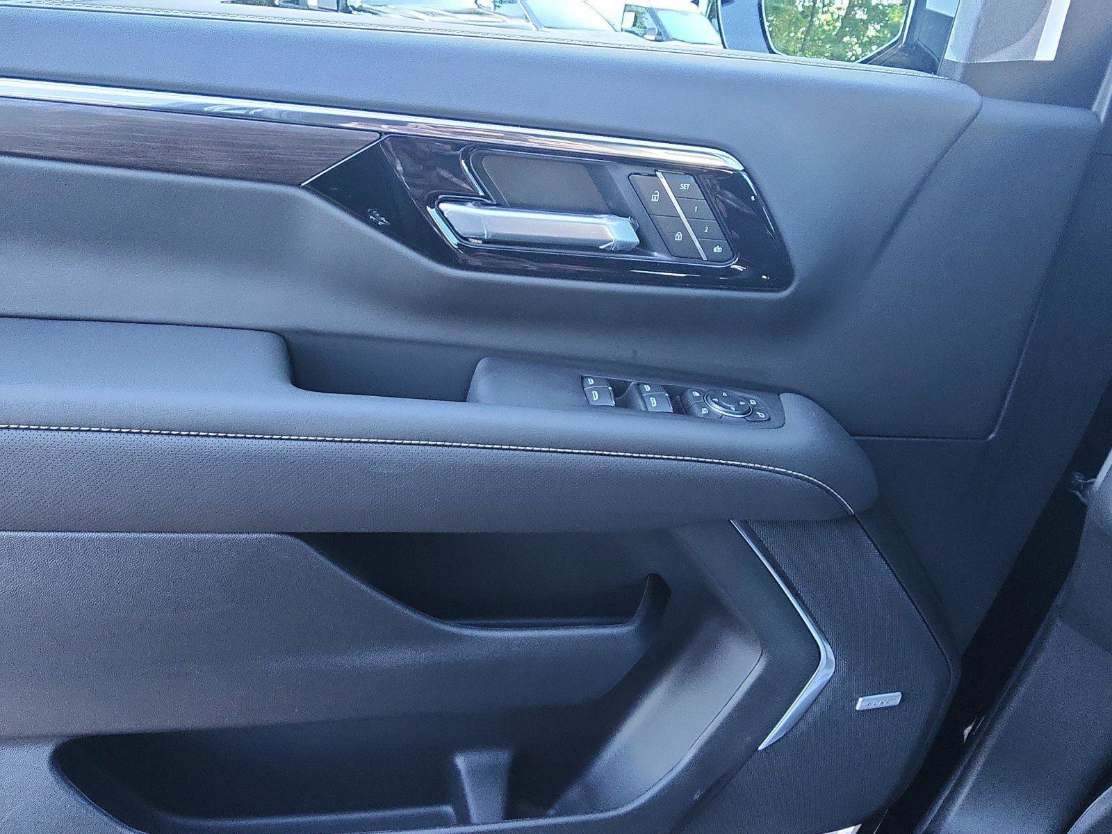 New 2026 Chevrolet Tahoe Premier AWD/4WD image 18