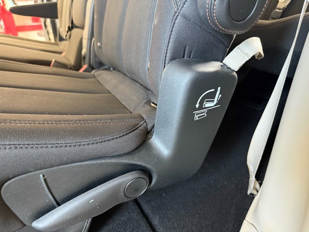 Used 2018 Chrysler Pacifica Touring Plus image 28