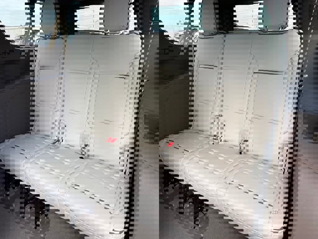 New 2026 GMC Yukon XL Denali w/ Denali Reserve Package image 13