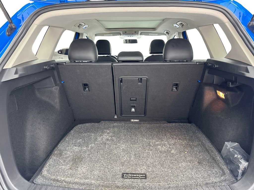 Used 2022 Volkswagen Taos SE w/ Panoramic Sunroof Package AWD/4WD image 79