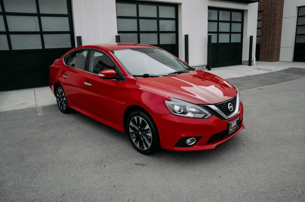 Used 2018 Nissan Sentra SR image 4