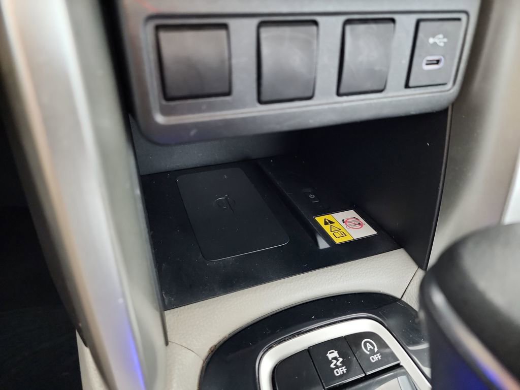 Used 2023 Toyota Corolla Cross LE image 30