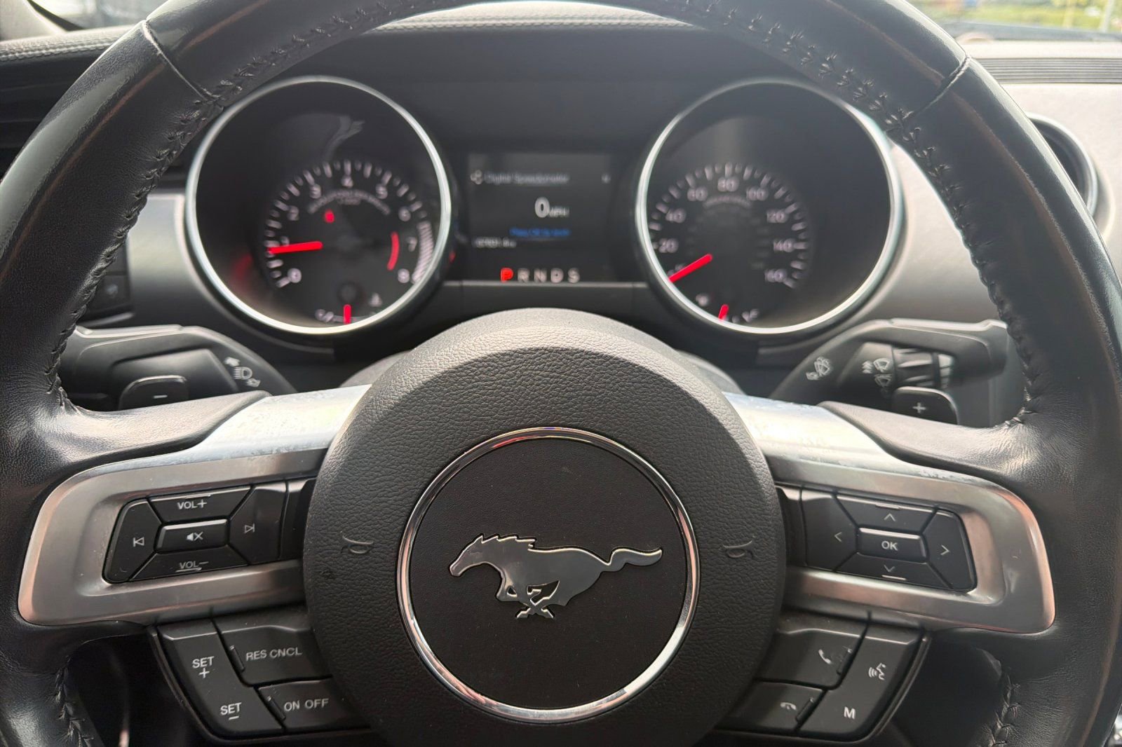 Used 2018 Ford Mustang Premium RWD image 21