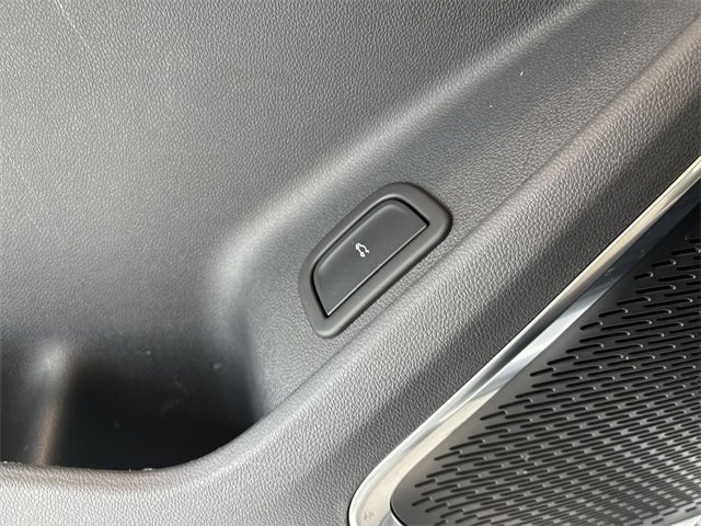 Certified 2024 Chevrolet Traverse RS image 28