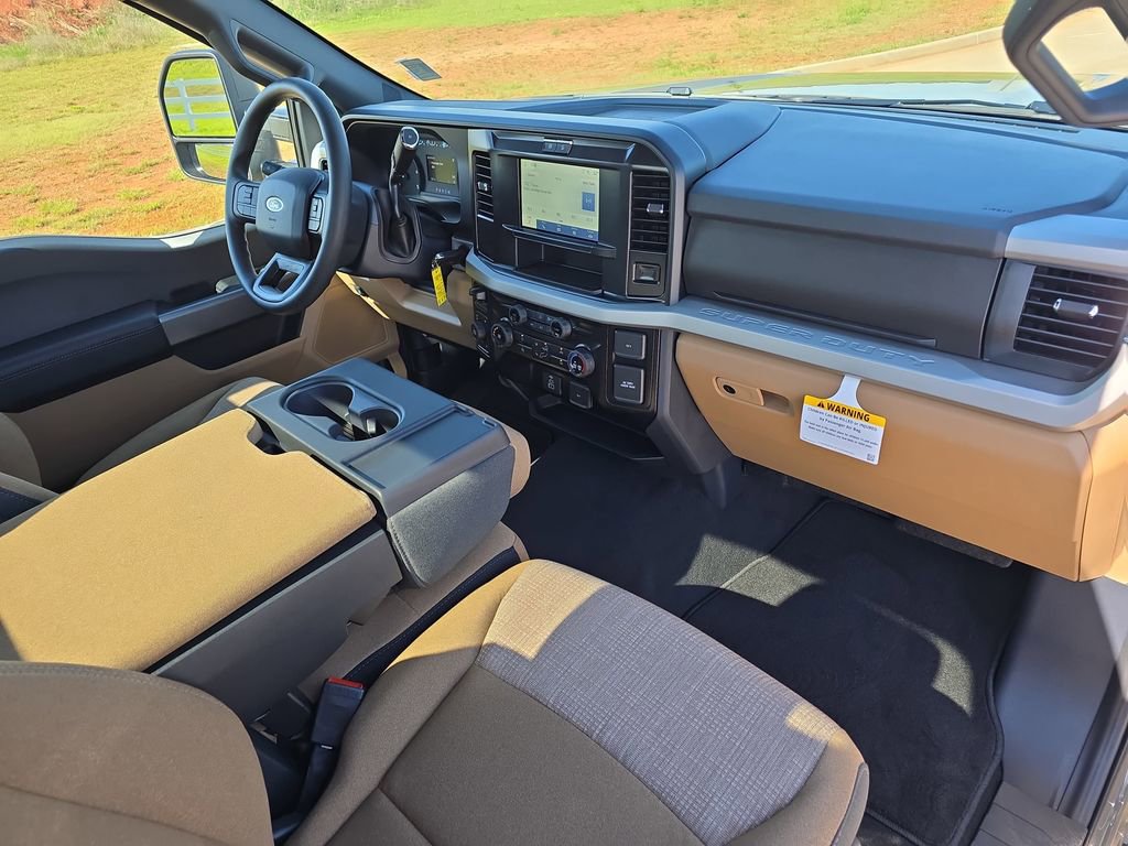 Used 2026 Ford F450 XLT w/ FX4 Off-Road Package AWD/4WD image 9