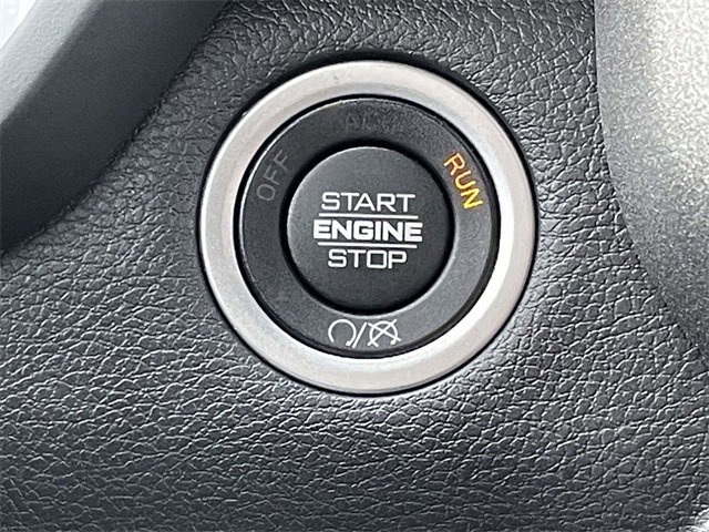 Used 2024 RAM 2500 Tradesman w/ Chrome Appearance Group image 24