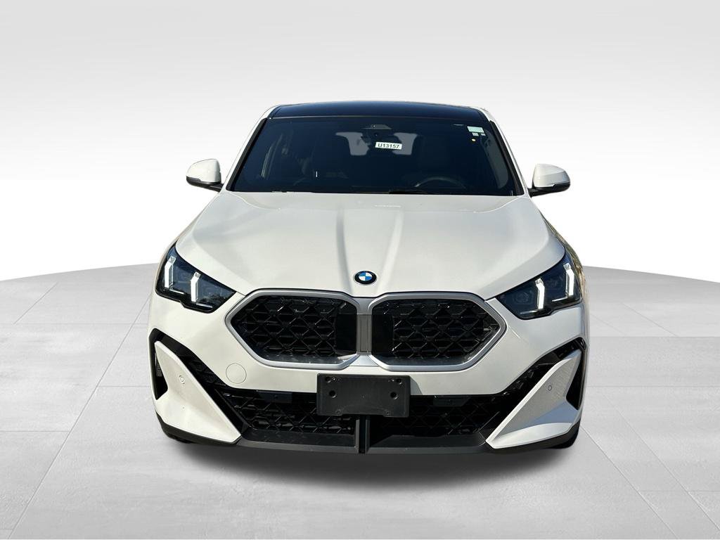 Used 2026 BMW X2 xDrive28i AWD/4WD image 4