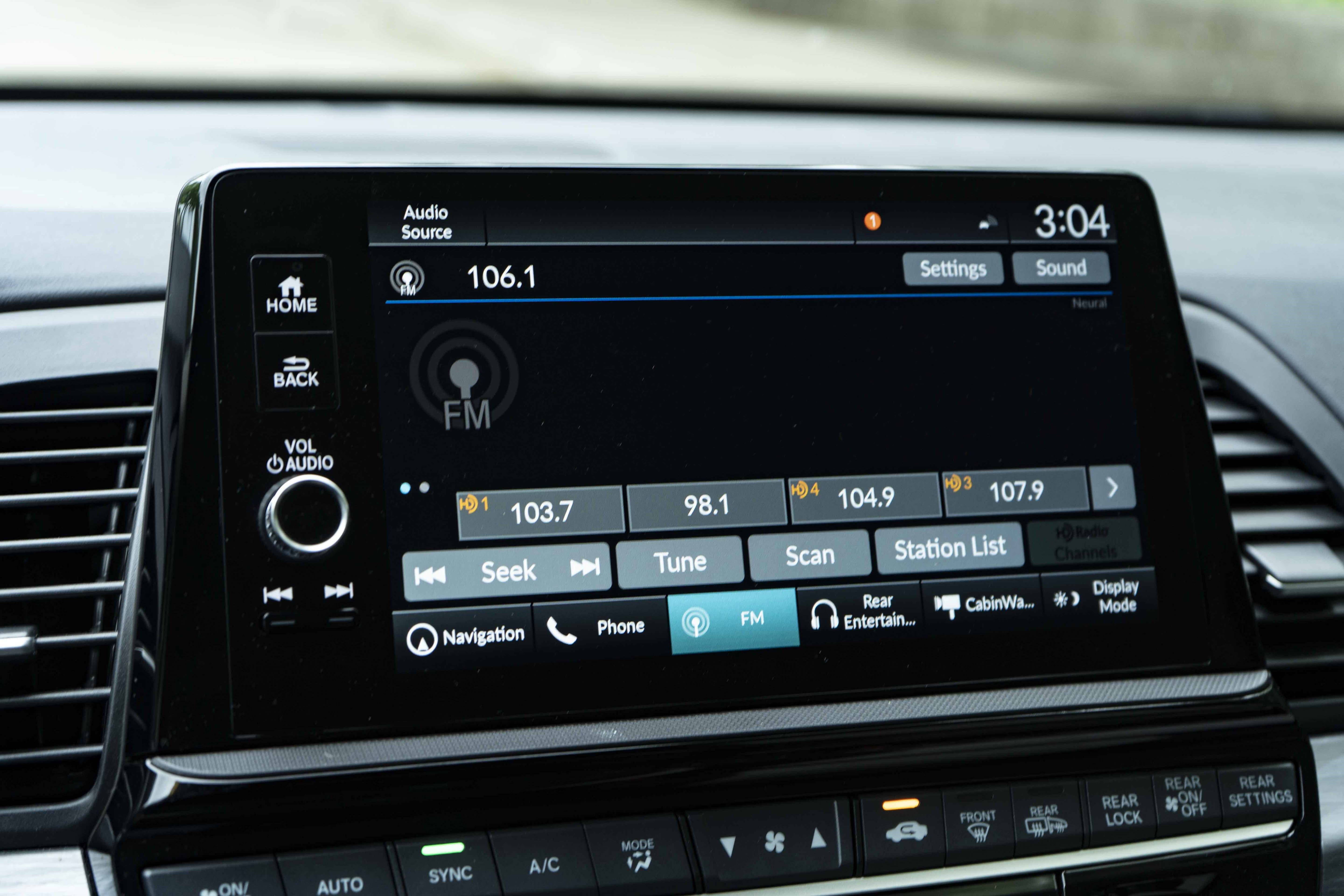 Used 2026 Honda Odyssey Elite image 32