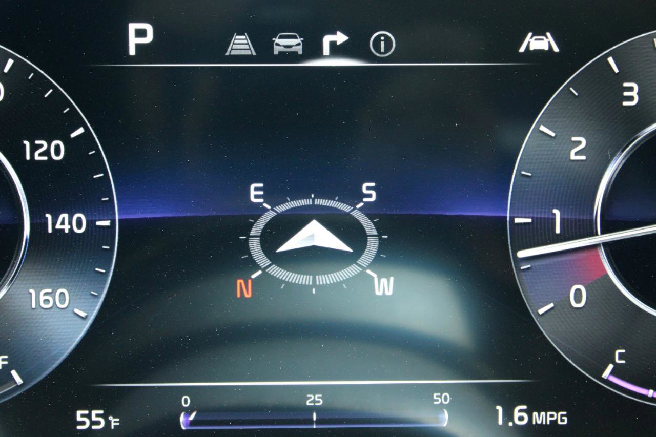 Used 2024 Kia Carnival SX Prestige FWD image 21