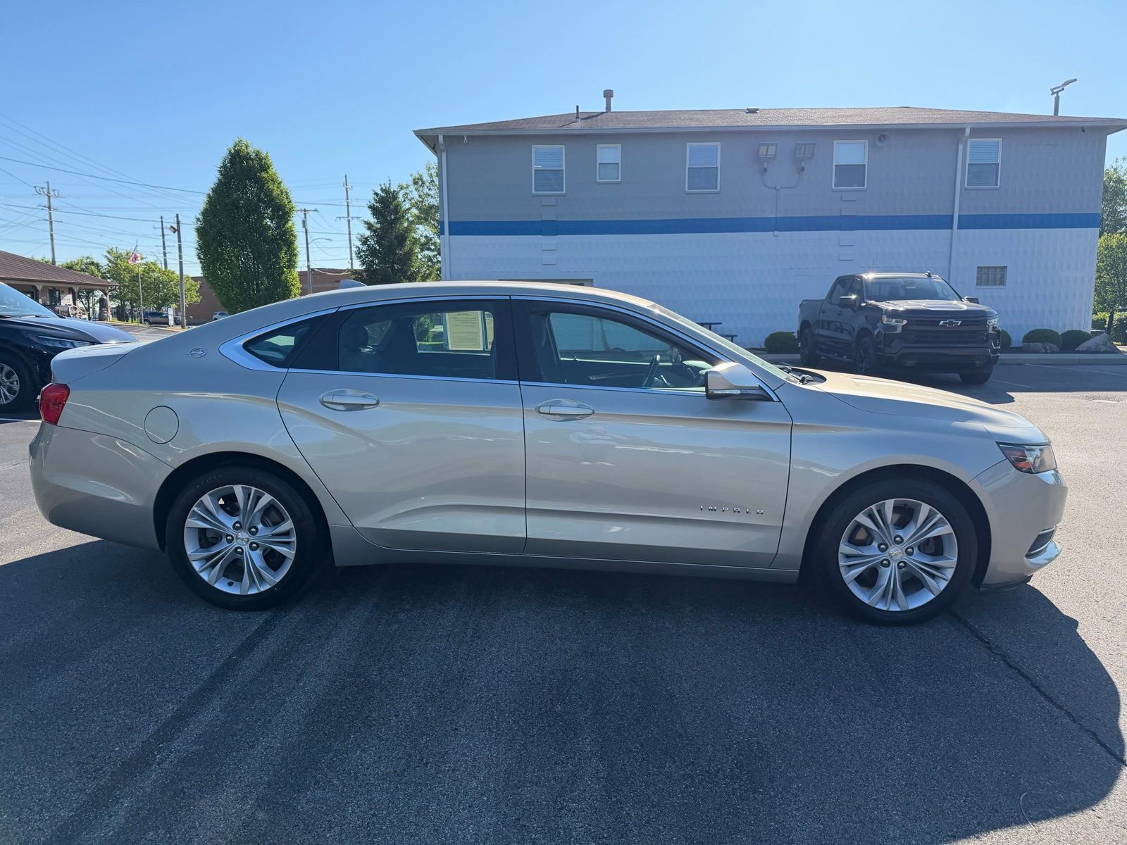 Used 2014 Chevrolet Impala LT w/ Convenience Package image 6