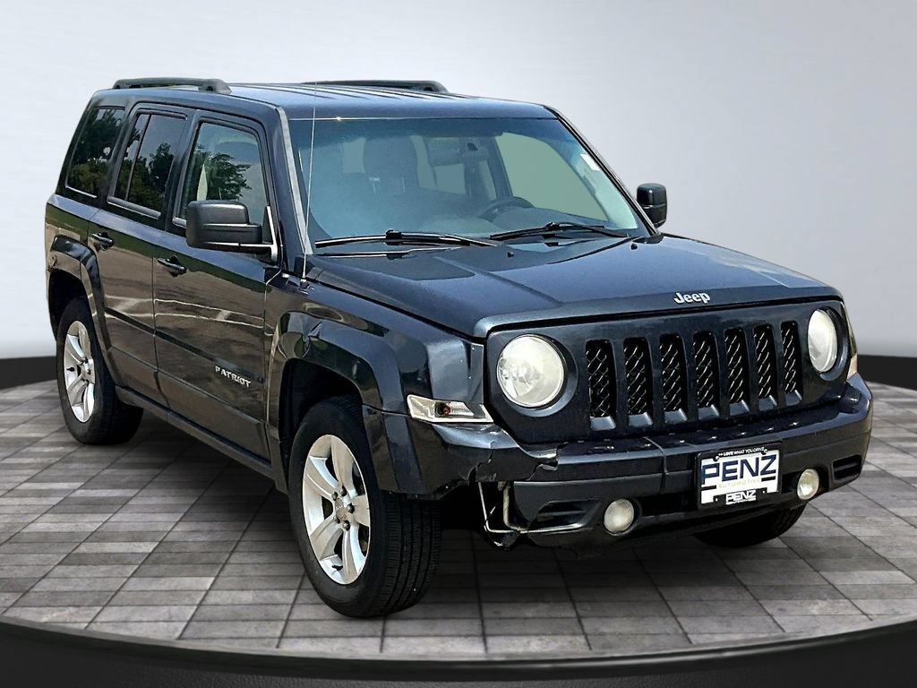Used 2014 Jeep Patriot Sport w/ Power Value Group AWD/4WD image 3