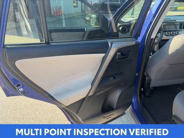 Used 2014 Toyota RAV4 LE AWD/4WD image 10