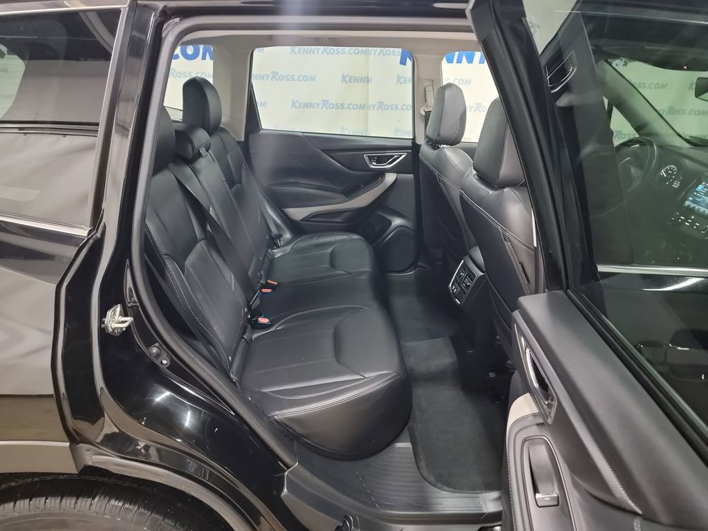Used 2022 Subaru Forester Limited image 12