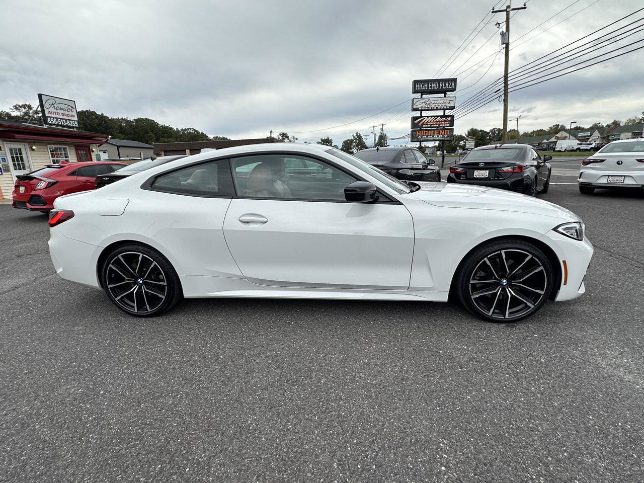 Used 2021 BMW 430i xDrive Coupe w/ M Sport Package AWD/4WD image 4