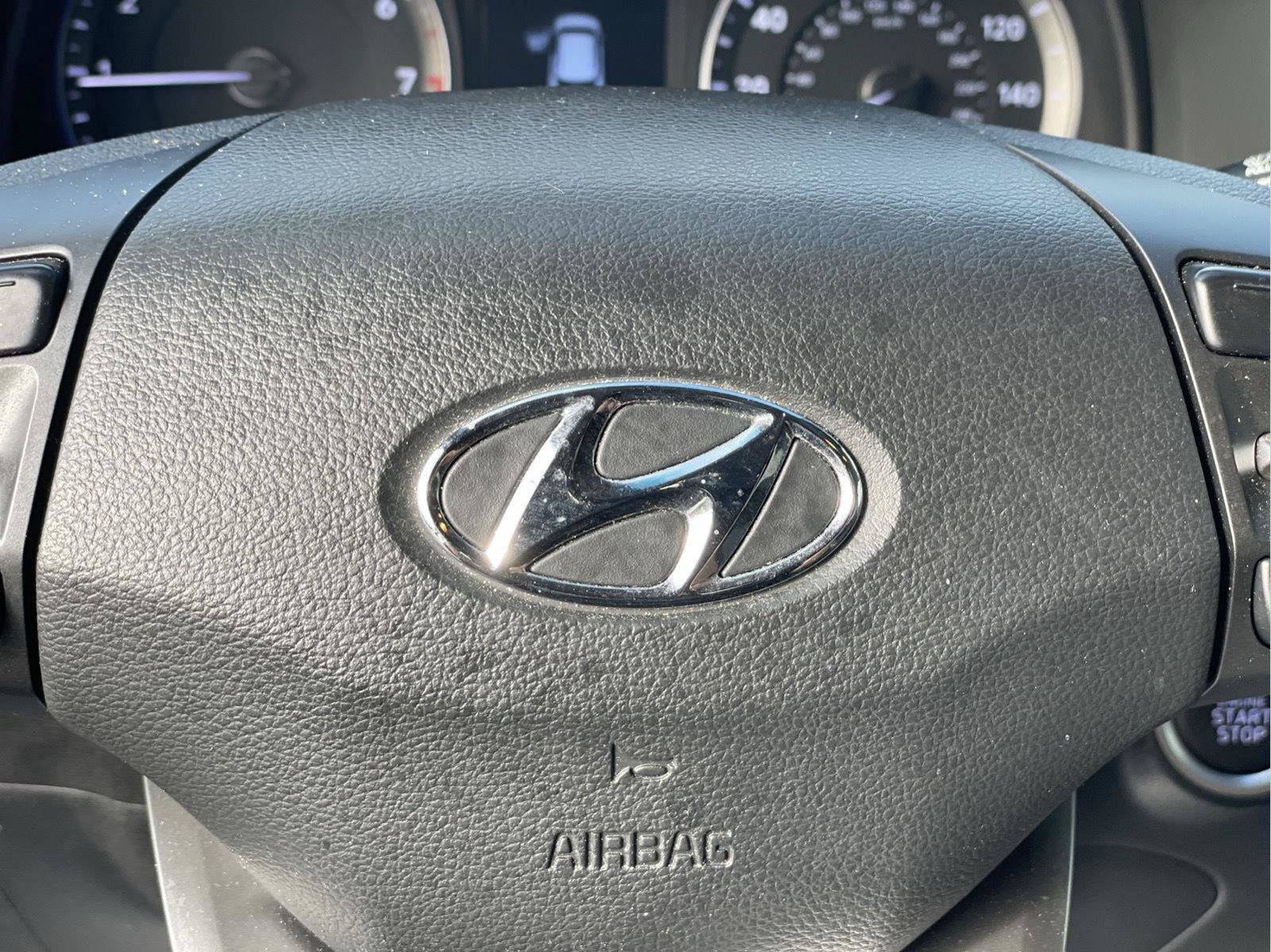 Used 2019 Hyundai Kona SEL AWD/4WD image 29