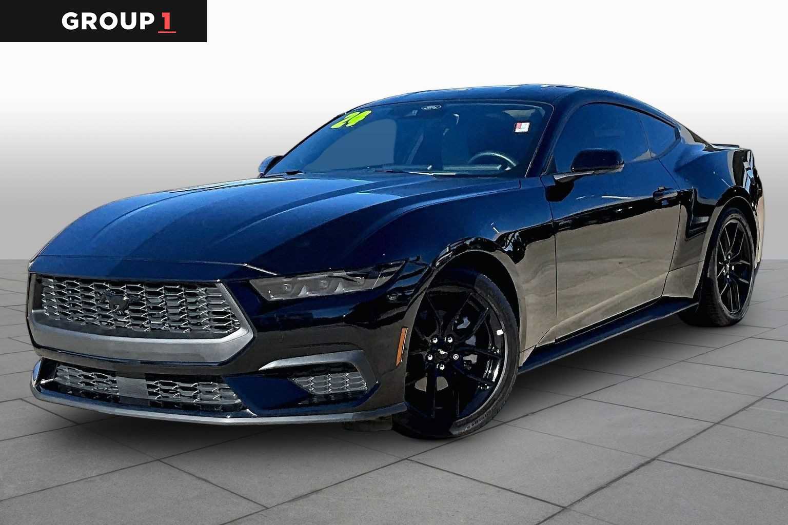 Used 2024 Ford Mustang Coupe RWD image 1