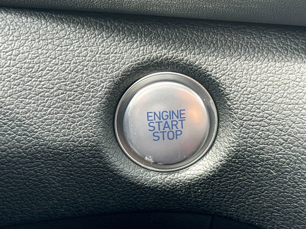 Used 2022 Hyundai Santa Fe SEL w/ Convenience Package FWD image 20