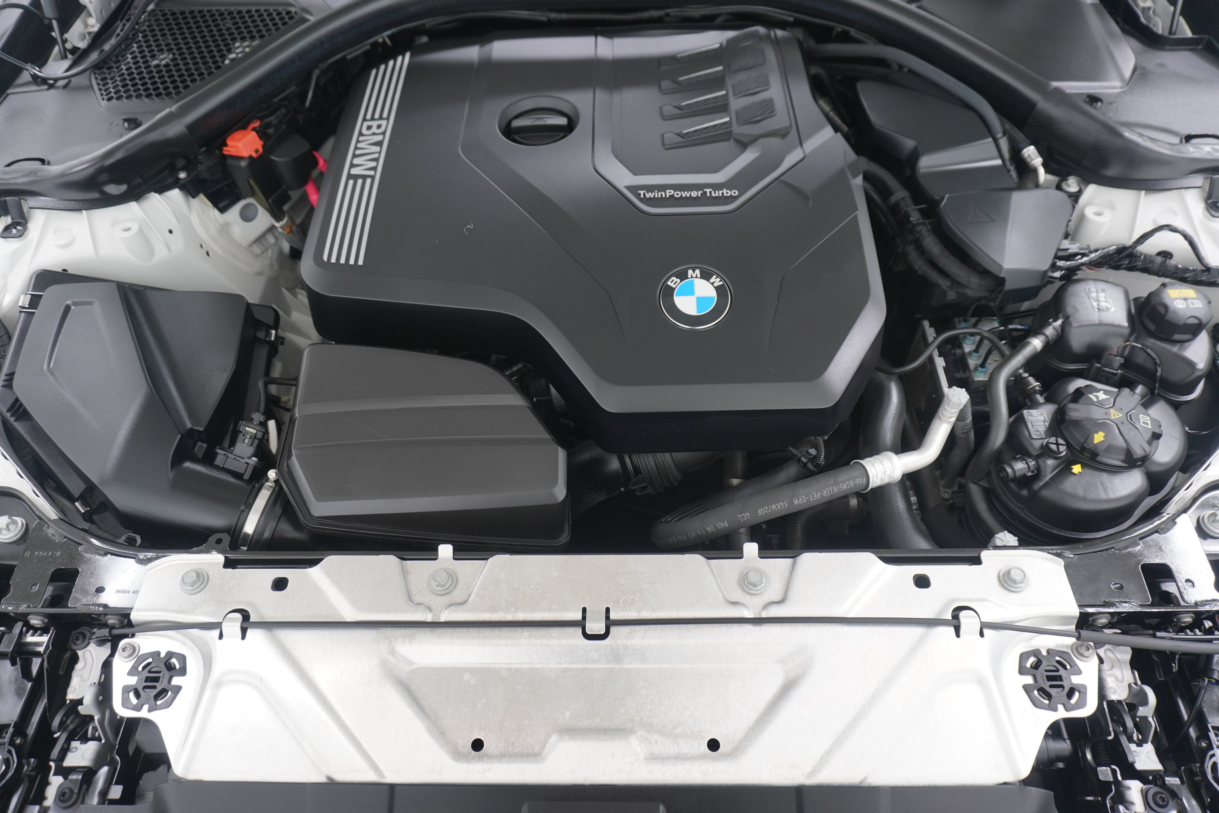 Used 2021 BMW 330i Sedan w/ M Sport Package RWD image 41