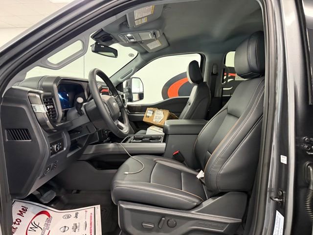 New 2026 Ford F450 4x4 Crew Cab Super Duty image 8