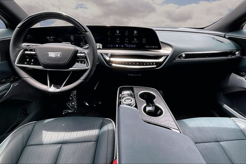 Used 2024 Cadillac Lyriq Luxury w/ Nappa Leather Package RWD image 7