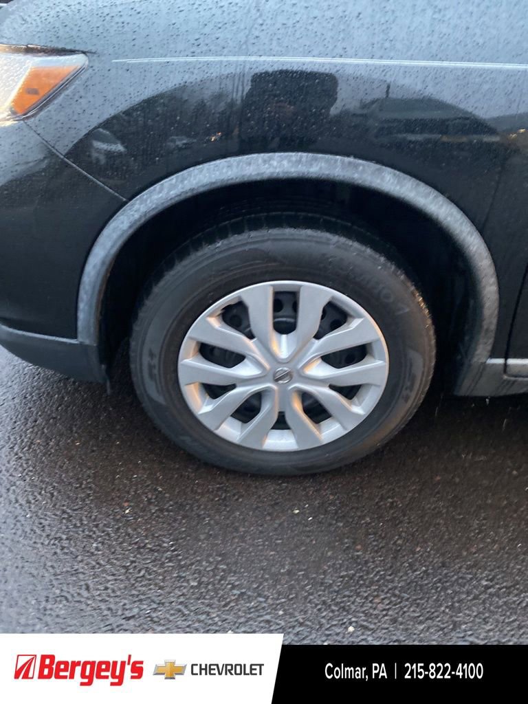 Used 2018 Nissan Rogue S image 20