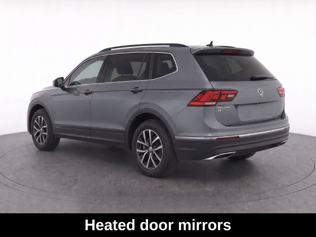 Certified 2021 Volkswagen Tiguan SE w/ Panoramic Sunroof Package AWD/4WD image 4