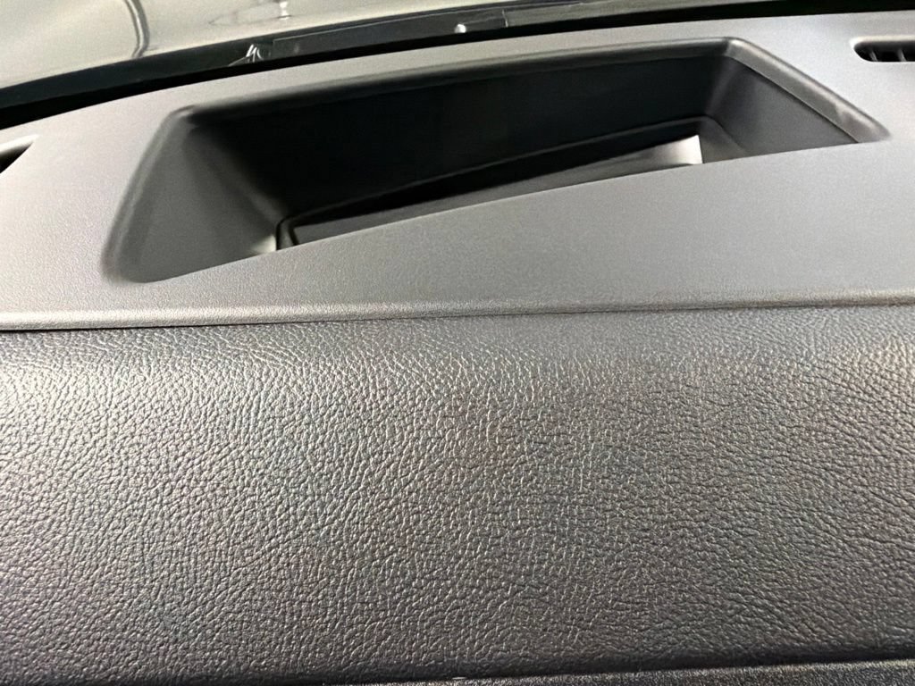New 2026 Lincoln Aviator Reserve w/ Jet Appearance Package AWD/4WD image 25