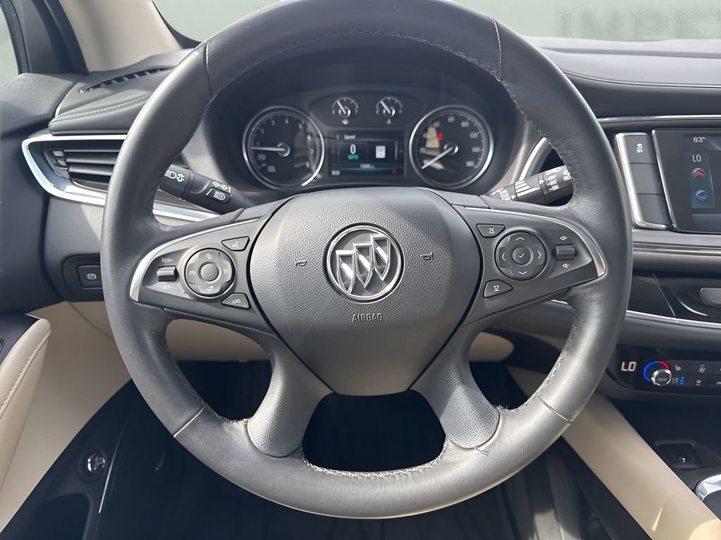 Used 2018 Buick Enclave Premium image 16
