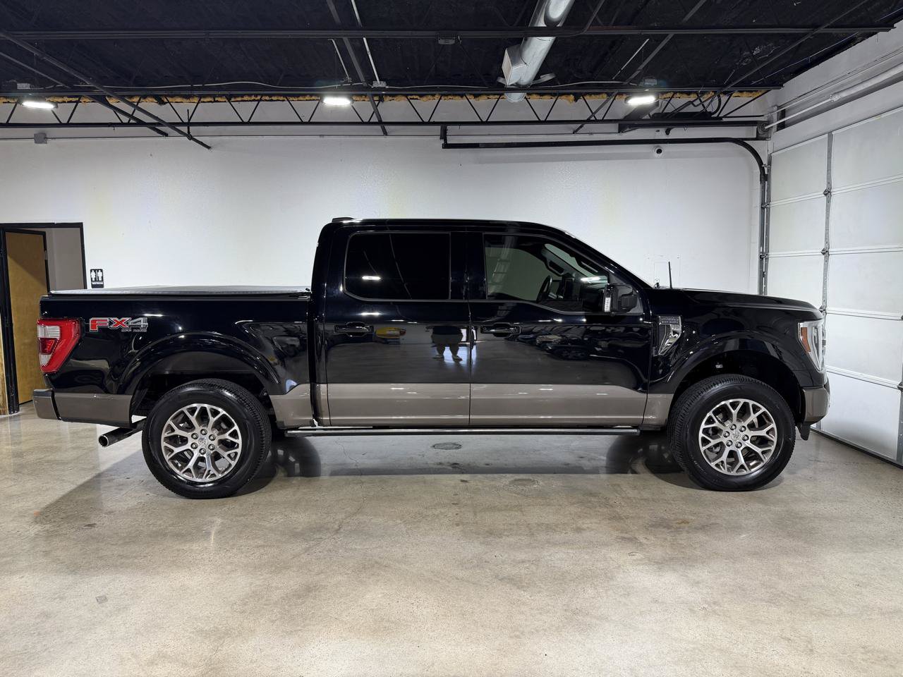 Used 2022 Ford F150 King Ranch w/ Equipment Group 601A High AWD/4WD image 5