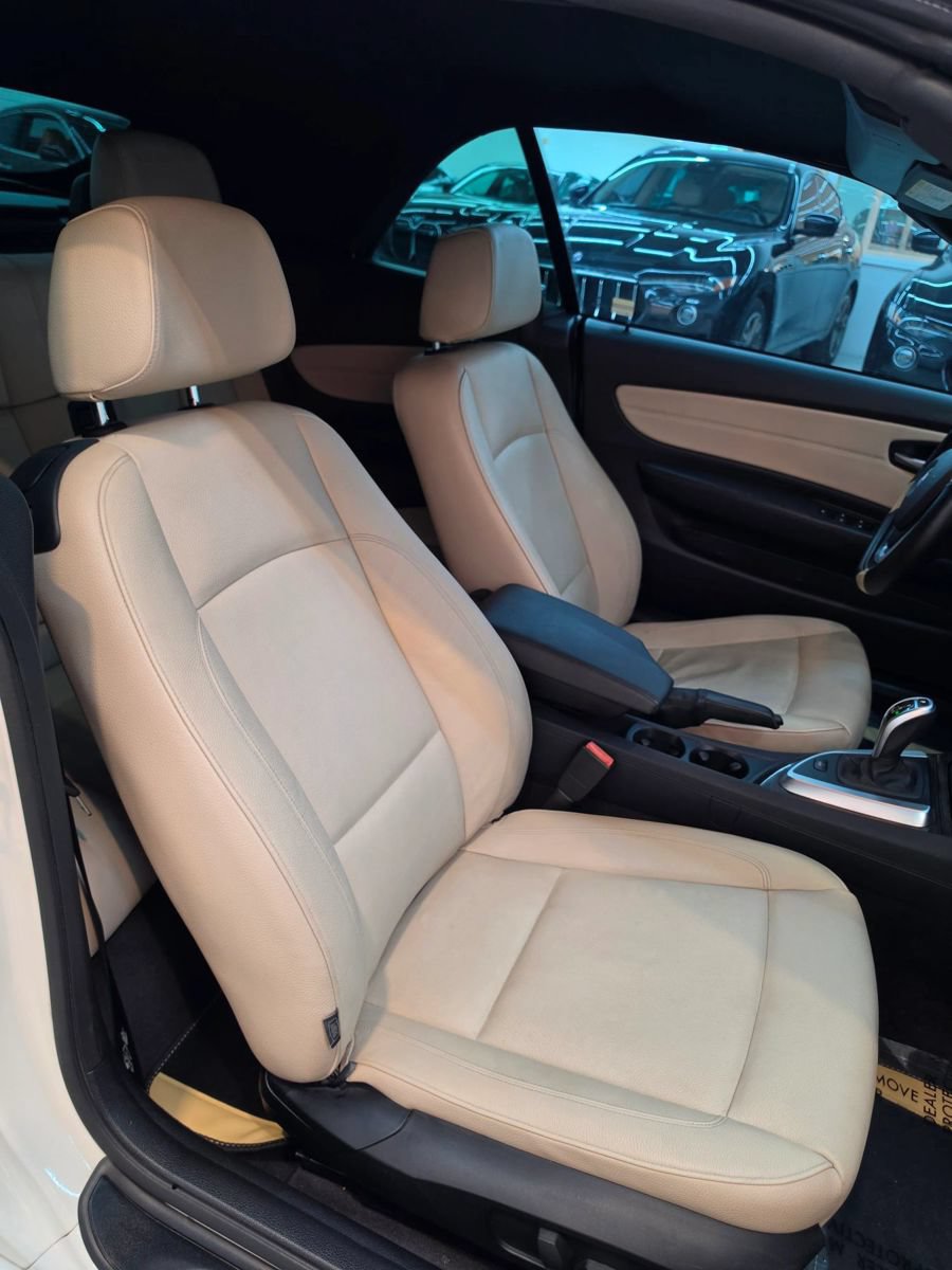 Used 2013 BMW 135i Convertible RWD image 50