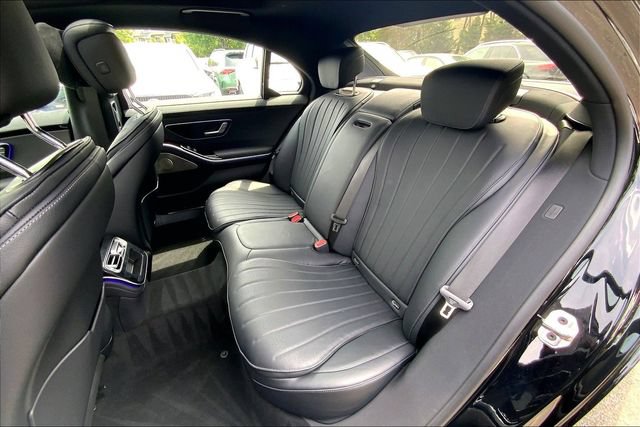 Used 2026 Mercedes-Benz S 500 4MATIC image 17