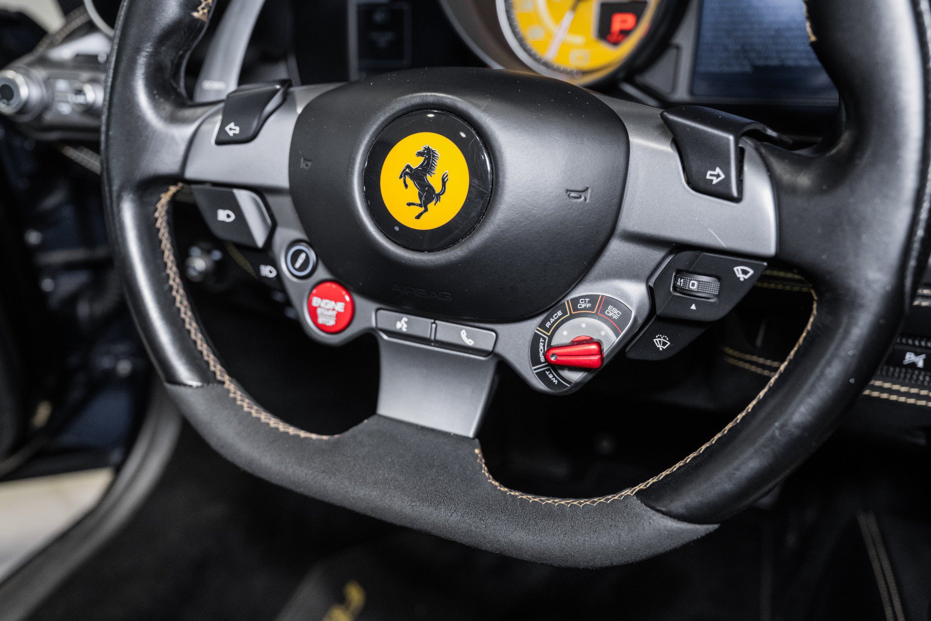 Used 2023 Ferrari F8 Tributo RWD image 44