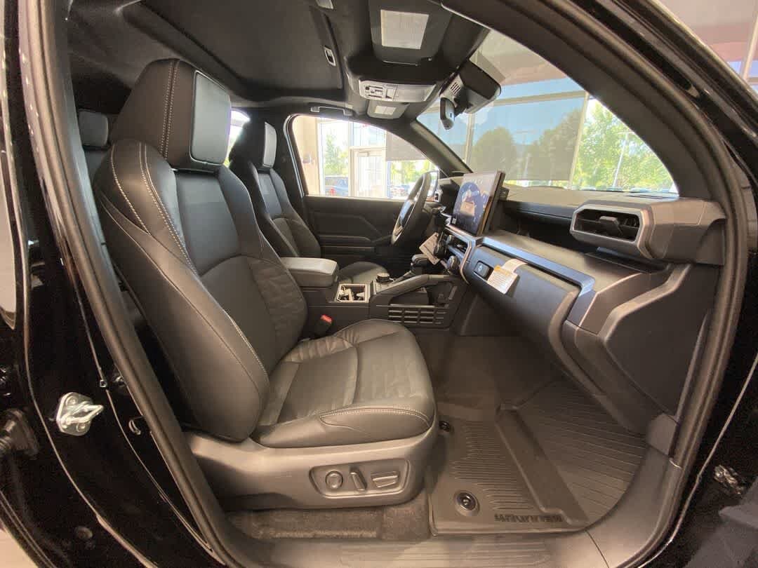 New 2026 Toyota 4Runner TRD Off-Road Premium AWD/4WD image 27