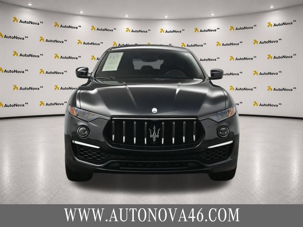 Used 2022 Maserati Levante GT AWD/4WD image 12