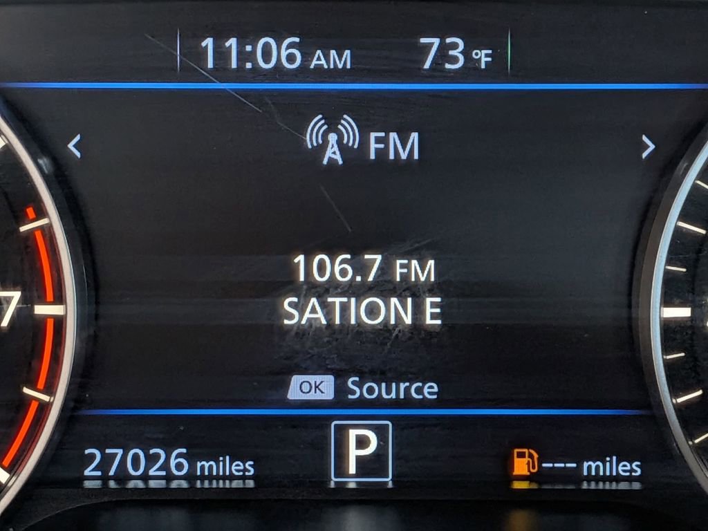 Used 2025 Nissan Altima 2.5 SR w/ SR Premium Package AWD/4WD image 13