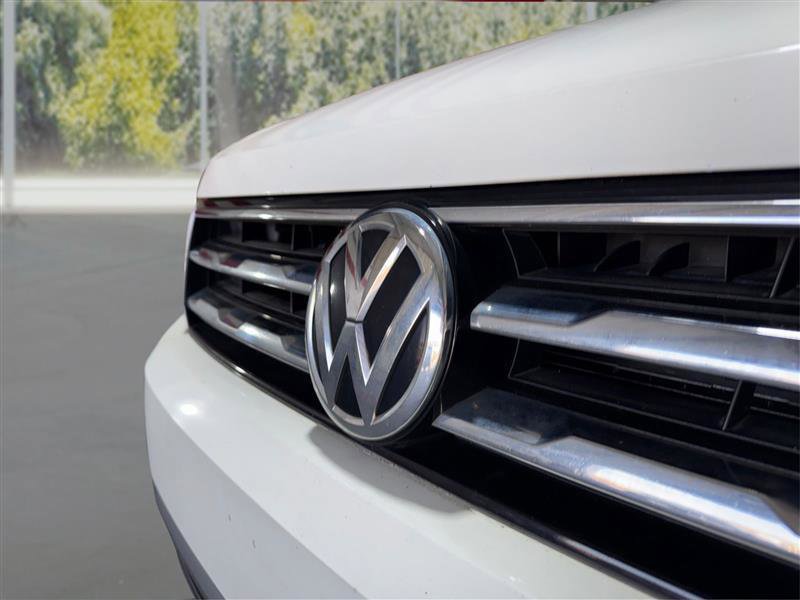 Used 2018 Volkswagen Tiguan S w/ Front Fog Lights Package AWD/4WD image 19