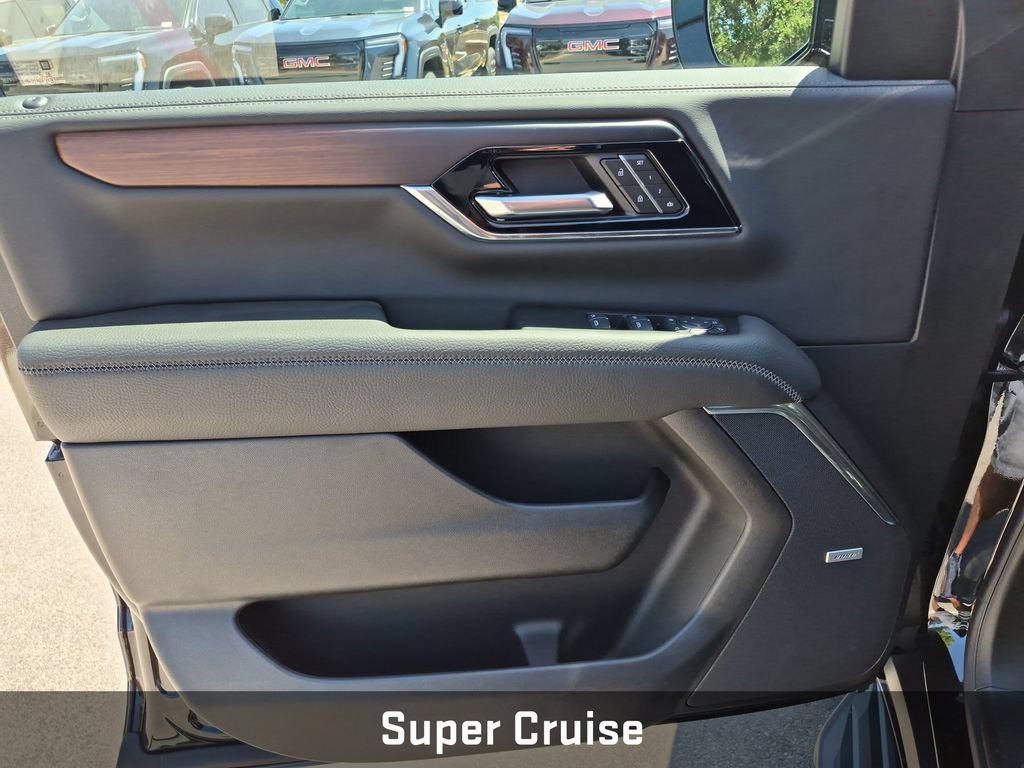 New 2026 GMC Yukon Denali w/ Advanced Technology Package AWD/4WD image 18