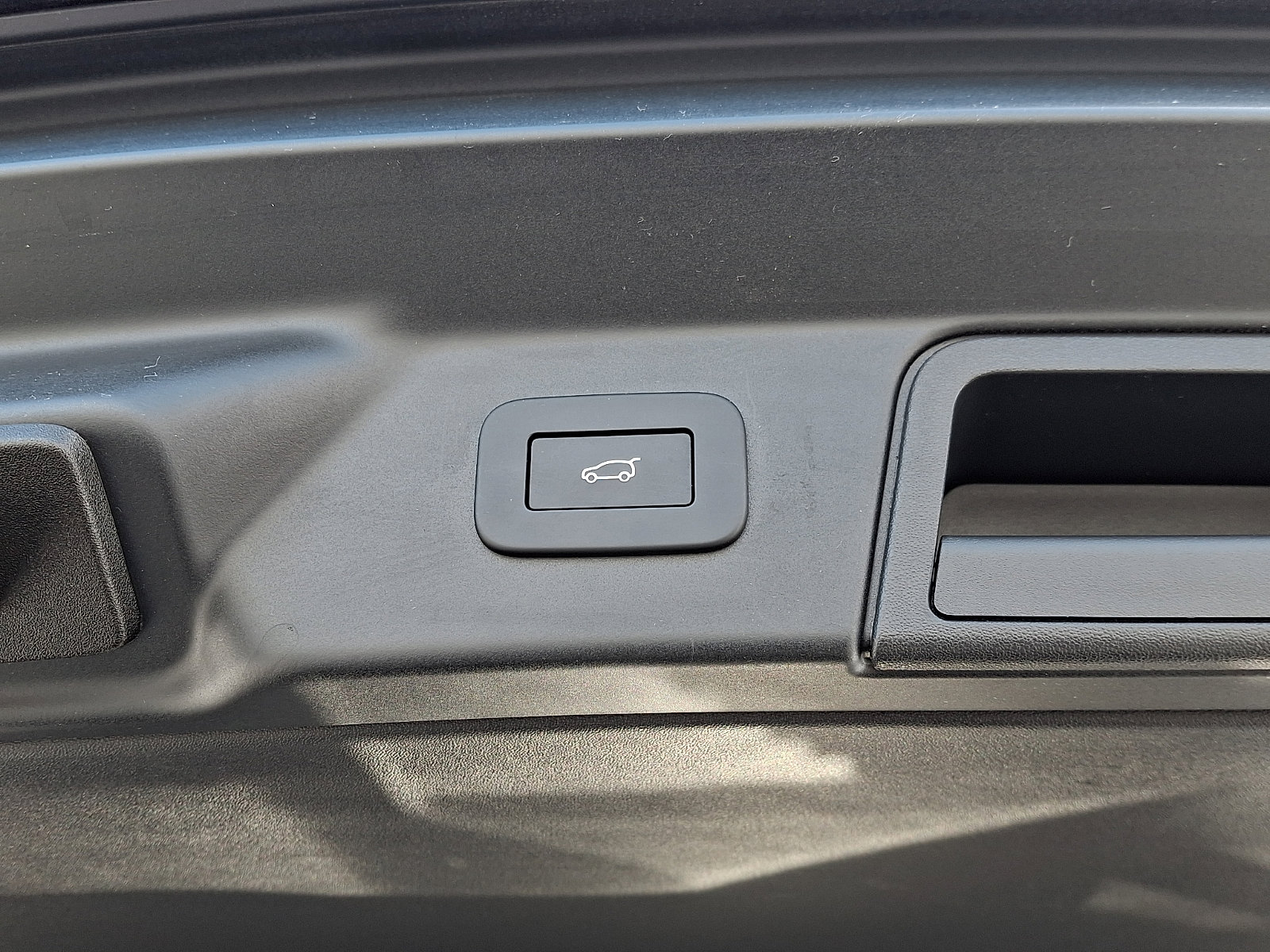 Used 2026 Land Rover Range Rover Velar Dynamic SE image 29