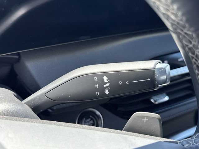 Used 2025 Buick Enclave Preferred AWD/4WD image 17